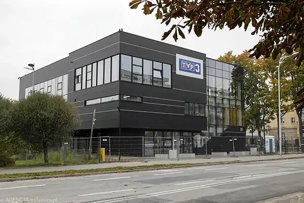 Relokacja wyposażenia i archiwum TVP3 Kielce przez WHM